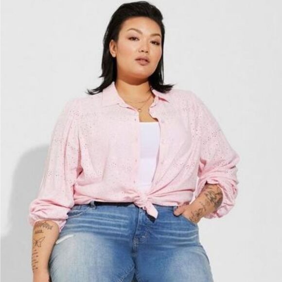 Torrid -529 Eyelet Button Up Long Sleeve Shirt in Orchid Pink Plus‎ sz 0 -L- 10 - Picture 1 of 8